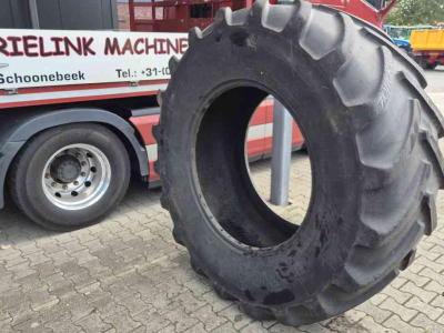 Räder, Reifen, Felgen & Distanzringe Michelin 710/70R38 XM28 band 30mm eenling