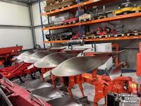 Pflüge Kuhn 4 SCHAARPLOEG TYPE VARIMASTER VM153