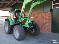 Schlepper / Traktor Deutz-Fahr Agrotron 6120 TTV + Stoll FZ30 lader