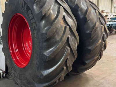 Räder, Reifen, Felgen & Distanzringe  800/70R38