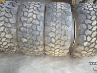 Räder, Reifen, Felgen & Distanzringe Continental 315/55R16 MPT81
