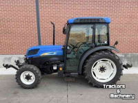Obsttraktor New Holland T4040N Compact Tractor