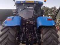 Schlepper / Traktor New Holland T7210