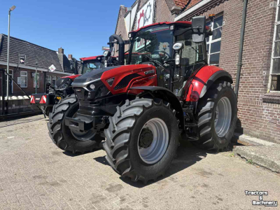 Schlepper / Traktor Case-IH Farmall 100M