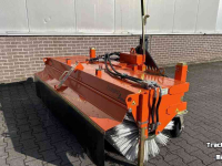 Kehrmaschine Bema 3 Robust Veegmachine