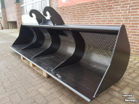 Sonstiges Anbauteile und Zubehör AGM Baggerbak 3 meter breed CW 3