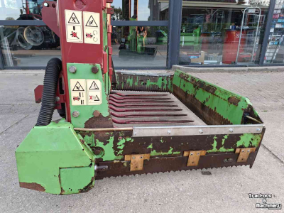 Siloblockschneider Strautmann Hydrofox HX 4 met hefmast
