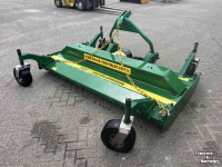 Weidepflegenmäher Major Rollermower 8400 front