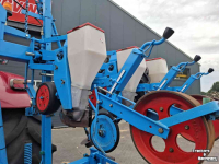 Drillmaschine Monosem 12 rijige bietenzaaier Semoir