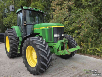 Schlepper / Traktor John Deere 7700