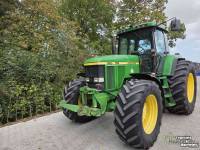 Schlepper / Traktor John Deere 7700