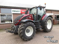 Schlepper / Traktor Valtra T174 VERSU