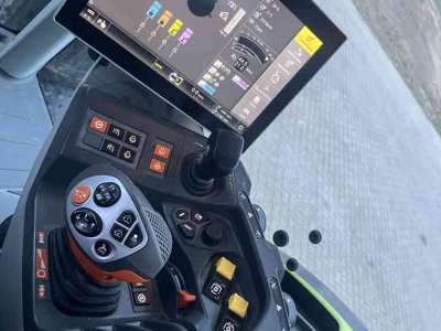 Schlepper / Traktor Claas Arion 660 Cebis First Claas