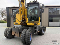 Teleskopradlader Komatsu PW180-10