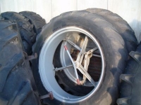 Räder, Reifen, Felgen & Distanzringe Michelin 13.6 x 38