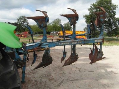 Pflüge Lemken Opal 110 3-schaar