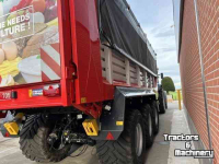 Lade- und Dosierwagen Pottinger Jumbo 7450 DB Opraapwagen