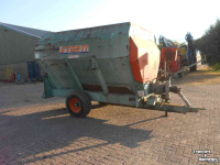 Futtermischwagen Vertikal Storti voermengwagen
