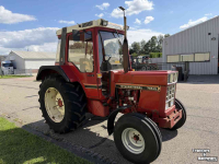 Schlepper / Traktor International 745XL 2wd MARGE!