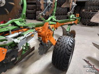 Pflüge Amazone Amazone Teres 300 V 4+0