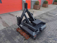 Holzhäcksler TP 200 driepuntsbok draaibaar