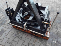 Holzhäcksler TP 200 driepuntsbok draaibaar
