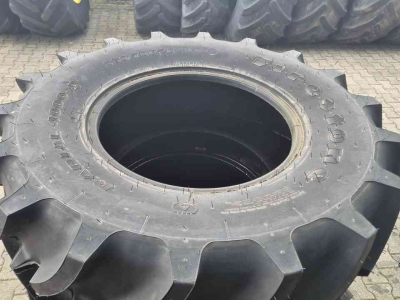 Räder, Reifen, Felgen & Distanzringe Firestone 360/70R20 R4000 Nieuw!