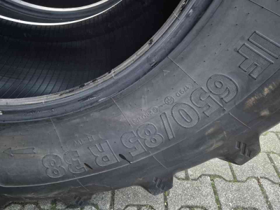 Räder, Reifen, Felgen & Distanzringe Kleber IF650/85R38 Topker IF