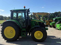 Schlepper / Traktor John Deere 6100M