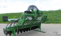 Drillmaschine Amazone Avant 3002 Aanbouwzaaimachine