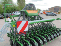 Drillmaschine Amazone Avant 3002 Aanbouwzaaimachine
