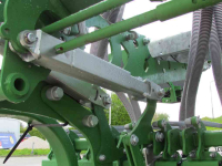 Drillmaschine Amazone Avant 3002 Aanbouwzaaimachine