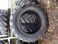 Räder, Reifen, Felgen & Distanzringe BKT 520/85R42