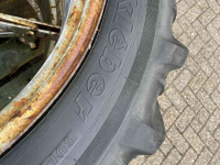 Räder, Reifen, Felgen & Distanzringe Kleber Dubbellucht 13.6R38