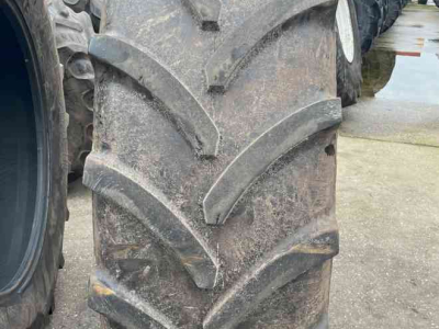 Räder, Reifen, Felgen & Distanzringe Vredestein Traction 85 520/85-R42
