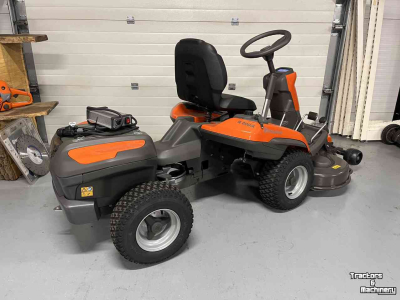Aufsitzrasenmäher Husqvarna Husqvarna R200IX Elektrische zitmaaier. Nieuw!