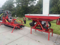 Drillmaschine Kverneland DF1 isobus front tank met cx2 schijfcouterbalk