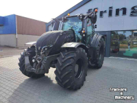 Schlepper / Traktor Valtra N174 Direct