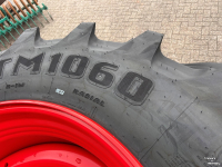 Räder, Reifen, Felgen & Distanzringe Trelleborg Trelleborg VF 710/60R42 + 600/60R30