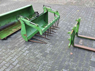 Frontlader-Schaufel John Deere Set van voorlader bak, mestgrijper en palletlepelbord, euro