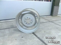 Räder, Reifen, Felgen & Distanzringe  GKN velg deelbaar
