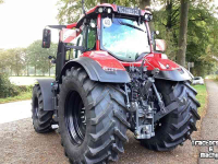 Schlepper / Traktor Valtra Q285 Tractor