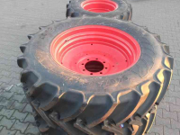 Räder, Reifen, Felgen & Distanzringe Mitas 540/65R34 440/65R24