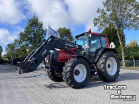 Schlepper / Traktor Valtra 6550 Hitech met voorlader