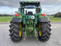 Schlepper / Traktor John Deere 6220