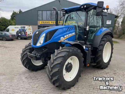 Schlepper / Traktor New Holland T 6155