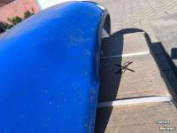 Diverse Gebrauchte Teile New Holland T4.75S Rechter spatbord 48078950