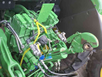 Schlepper / Traktor John Deere 6100m