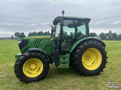 Schlepper / Traktor John Deere 6105R