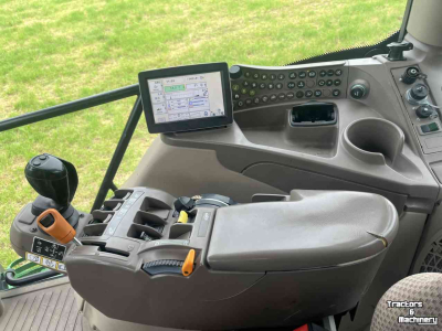 Schlepper / Traktor John Deere 6105R